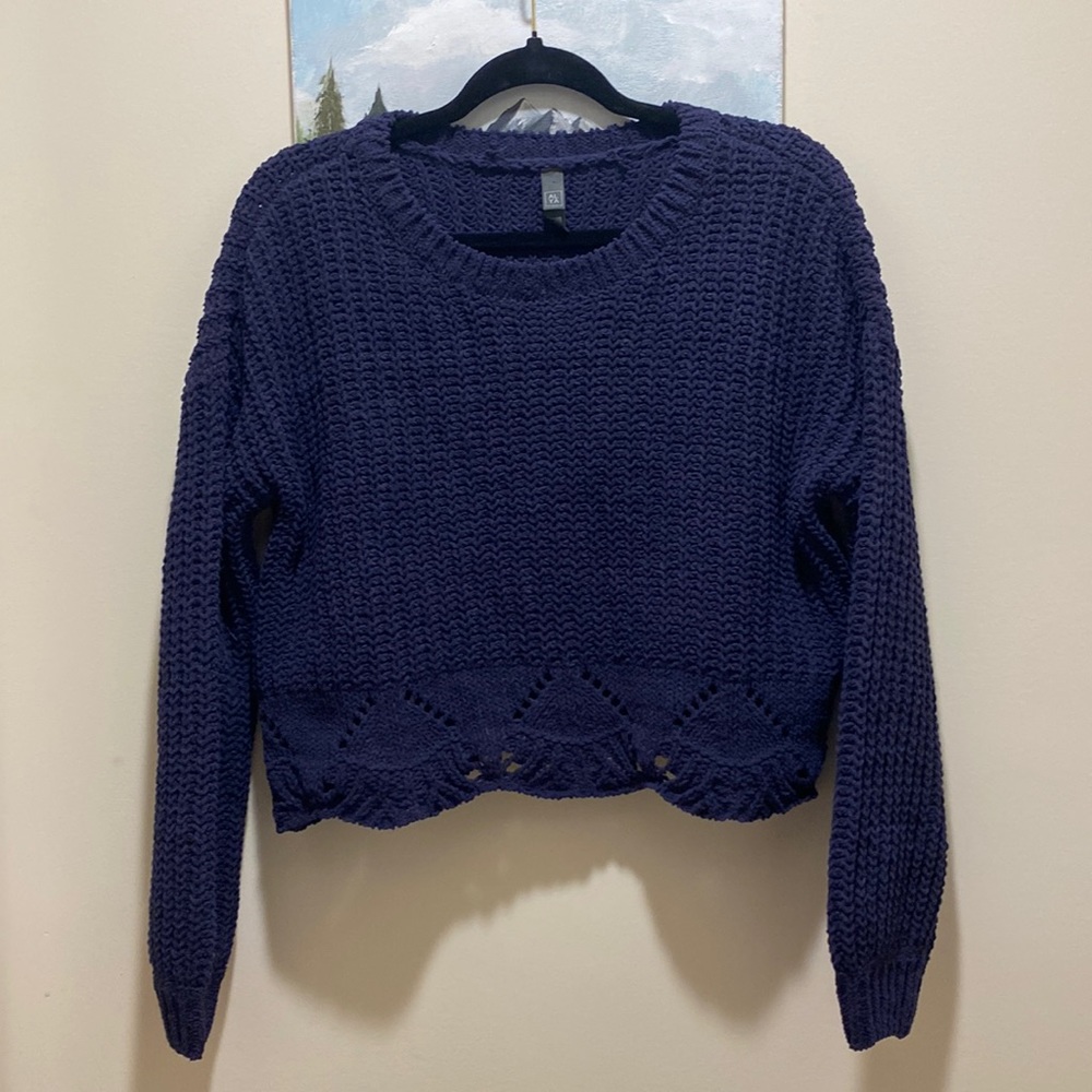 Dark blue cropped knitted sweater